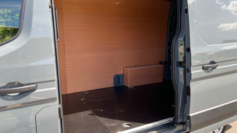 Renault Master Mwb Diesel Fwd MM35 Blue dCi 150 Advance Medium Roof Van